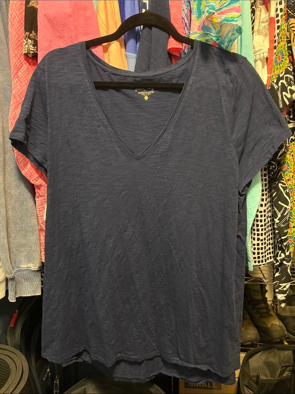 Lilly Pulitzer Etta V Neck Lightweight Slub T-shirt